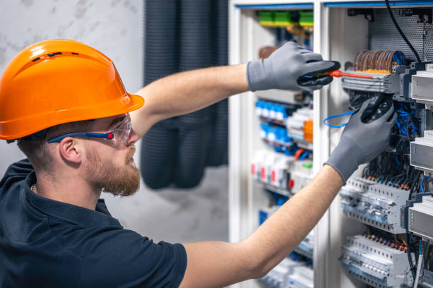 Best Emergency Electrician Near Me  in River Hills, WI